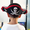 Pikkukuva 3 / 3: Paperi-pirattihatut Halloweeniin (24 kpl) Pirattiteemainen Pikkulasten Hattu