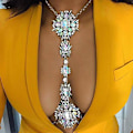 Miniatyrbillede 3 af 5: Boho Rhinestone Statement Bryst Kæde Krystal Halskæde Krop Kæde