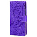 Miniatyrbild 2 av 5: Tiger Präglat Läderfodral För iPhone 14 Purple