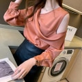 Miniatyrbillede 5 af 5: V-hals Slank Kvinder Off-Soulder Langærmet Chiffon Bluse Autumn Elegant Satin Skjorte Solid Ol Toppe Pink M