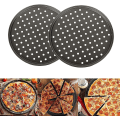 Miniatyrbilde 1 av 4: Pizzabakesett, non-stick perforerte pizzabrett, for ovn, 2 stk