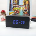 Miniatyrbild 3 av 5: Elektronisk LED digital väckarklocka Tid/temperatur/datum Display Skrivbordsklocka
