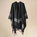 Miniatyrbillede 2 af 4: Gradient plaid sjal med kappe efterår og vinter tæppe varmt frynsede sjal Claret 160*128cm