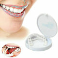 Miniatyrbild 4 av 4: Snäpp på löständer Övre + nedre tandfasader Cover A Only Upper teeth