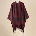 Miniatyrbillede 1 af 4: Gradient plaid sjal med kappe efterår og vinter tæppe varmt frynsede sjal Claret 160*128cm