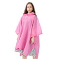 Miniatyrbild 1 av 4: Regnponchos för kvinnor och män (2-pack) med huva med dragsko för vuxna Pink