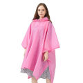 Miniatyrbilde 1 av 4: Regnponchoer for kvinner og menn (2-pakning) med hette med snøring for voksne Pink