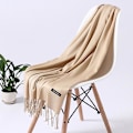 Miniatyrbild 1 av 5: Mode Enfärgad 2022 Dam Halsduk Vinter Hijabs Tofsar Långa Damsjalar Cashmere Like Pashmina Bandana Halsdukar Wraps Echarpe FYR110-21