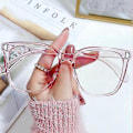 Miniatyrbillede 2 af 3: Blåt lysblokerende briller Søde Anti Eye Strain Fashion Frame Briller til læsning Play Computer Transparent White