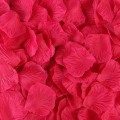 Miniatyrbilde 1 av 5: 500/1000/3000 stk Fargerike kunstige roseblader Bryllup Romantisk Silke Rose Blomsterblad Bryllupsfest dekorasjonsutstyr 50% rose red 3000pcs