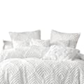 Miniatyrbild 1 av 2: Linen House Palm Springs Ogee örngott (2-pack) White 50cm x 75cm