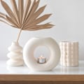 Miniatyrbild 2 av 3: Something Different Wave Vas En Storlek Cream Cream One Size