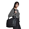Miniatyrbild 2 av 2: Quadra Pro-Tech Charge Messenger Bag One Size Svart Black One Size