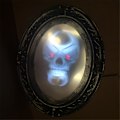 Miniatyrbild 2 av 4: Halloween Spökspegel Oval NEW Rörelsesensor Väggdekor