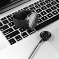 Miniatyrbilde 5 av 5: Smartklokke ladekabel for Polar Ignite, lengde: 1m (svart)