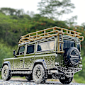 Pikkukuva 3 / 5: 1:32 Land Rover Defender -metalliautomalli leluauto