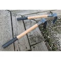 Pikkukuva 4 / 4: Taottu kuokka, piilukirves, hakku, lapio, kaivutyökalu puutarhanhoitoon, istutukseen ja maanviljelyyn, 43 cm, 454 g