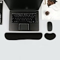 Miniatyrbilde 2 av 3: Håndleddsstøtte for tastatur i memory foam og musematte med håndleddsstøtte