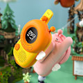 Pikkukuva 2 / 4: Walkie Talkie -lapset, Walkie Talkie -lapset, Walkie Talkie -lapset taustavalaistulla LCD-näytöllä ja taskulampulla, 3 km kantama Yellow bee A Pair
