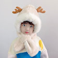 Pikkukuva 2 / 2: Lasten eläinaiheinen tekoturkislakki ja -huivi 2-in-1 setti beige deer
