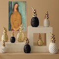 Miniatyrbilde 4 av 4: Nordisk Inss Stil Net Rød Gull Ananas Ornamenter Kreative Hjem Skrivebordsdekorasjon White M