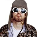 Clout-solbriller for Nirvana - Kurt Cobain-inspirerte hvite innfatninger