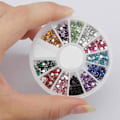 Miniatyrbillede 2 af 3: 1800 stk. 1,5 mm Nail Art Rhinestone Glitter Tip Multicolor Mix Gems Hjul