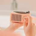 Pikkukuva 4 / 5: Bluetooth-langaton kaiutin, retro vinyylilevy CD-tyylinen soitin. Pink
