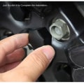 Miniatyrbild 3 av 5: Tesla Model 3 Y S X Hjulkapselkit Centerkapsel Nav Mutter Skydd Svart Röd Vit Grå Med 4 Centerkapslar 20 Mutter Skydd Black Silver Matte