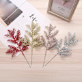 Miniatyrbilde 3 av 3: 1 stk. Blomst Furu Blader Gren Plante Juletre Krans Dekor Red