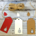 Pikkukuva 5 / 5: 50 kpl Joulukuusi Ripustettavat Kraft Paper Lahjalaput Kortti Narulla Christmas tree cowhide 50PCS
