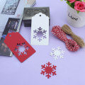 Pikkukuva 4 / 5: 50 kpl Joulukuusi Ripustettavat Kraft Paper Lahjalaput Kortti Narulla Snow Red 50PCS