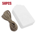 Pikkukuva 1 / 3: 50 kpl Joulukuusi Ripustettavat Kraft Paper Lahjalaput Kortti Narulla Snow White 50PCS