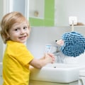 Miniatyrbillede 4 af 4: Fuzzy Ball Håndklæder (2-pak) - Tør dine hænder komfortabelt med disse kreative håndklæder i form af pindsvin, dekorative håndklæder til badeværelset (2-pak) Blue