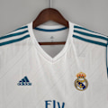Miniatyrbild 4 av 9: REAL MADRID 2017 - 2018 HEMMATRÖJA Vuxen Vintage Klassisk Fotbollströja M