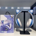 Pikkukuva 2 / 5: Bluetooth-kuulokkeet, LED-valolla varustetut langattomat Bluetooth-kuulokkeet korville mikrofonilla ja äänenvoimakkuuden säätimellä blue 1pcs