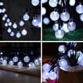 Miniatyrbilde 3 av 5: Utendørs solcellelys for hage, 7M/24Ft 50 LED solcellelys Vanntette, 8 moduser Globale lyslenker for innendørs/utendørs, dekorasjon (kaldhvit)