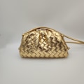Miniatyrbilde 1 av 10: Molnryggsekk 2024 ny stil veske damer ku skinn rynkete dumpling veske damer håndveske skulderveske MJ51 gull gold 22*9*14cm