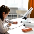 Miniatyrbilde 3 av 5: Stor Bokstøtte Justerbar for Seng Sofa, Multifunksjonell Laptopstativ Bokholder med Sideklips, Ergonomisk Multi Høyder Vinkler