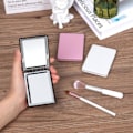Miniatyrbillede 4 af 5: Kompakt spejl til mænd, kvinder og piger, sort sammenklappelig rejsespejl til makeup til håndtaske og lomme, bærbar dobbeltsidet forstørrelsesspejl
