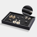 Miniatyrbillede 2 af 4: 7 Slots Ringe Øreringe Bakker Showcase Display Smykke Organizer (PU Læder)
