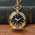 Miniatyrbillede 2 af 3: Guld Smooth Case Quartz Lommeur Roman Dial Flip Presentklockor Herr Damklockor