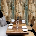Pikkukuva 2 / 5: Puutapetti Ruskea Itsekiinnittyvä Tapetti Raitatapetti Kuori ja Stick Grain Contact Paper Rustic Irrotettava Tapetti