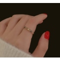 Miniatyrbillede 3 af 5: Simple ins titanium stål åben ring, rustfrit stål parring med zirkon og rosa guld bogstav, smykker (to i en romersk diamantring, amerikansk størrelse 7),