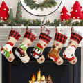 Miniatyrbild 1 av 5: Packa julstrumpor, 18" breda julstrumpor och hållare, jultomtens snögubbedekorationer, rustik klassisk DIY De