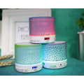 Pikkukuva 4 / 5: Halkeaa bluetooth kaiutin, kortti matkapuhelin tietokone mini pieni langaton valaiseva kaiutin (A9 iso valkoinen halkeama),