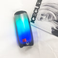 Miniatyrbilde 4 av 4: Lysende bærbar Bluetooth-høyttaler – Vanntett for basseng og strand – Svart