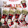 Miniatyrbild 3 av 5: Juldekorationer, stora linstrumpor, jultomtens snögubbe presentsockor, presentpåse för godissockor (4 stycken gubbe + snögubbe + älg + snöflinga)