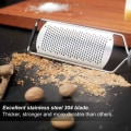 Miniatyrbillede 2 af 5: Citrusost rivejern Zester - Gode greb Spaetzle rivejern Parmesan Rustfrit stål Grøntsagsriv Citron Hvidløg Chokolade