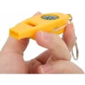 Miniatyrbilde 3 av 5: 4 i 1 Multifunksjon Survival Whistle Compass Forstørrelsesglass Whistle Emergency Survival Tool for Camping Vandring Jakt 2stk